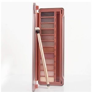 Naked designer Inspired eyeshadow with free brush